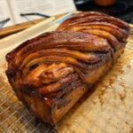 Spinach Artichoke Pull-Apart Bread